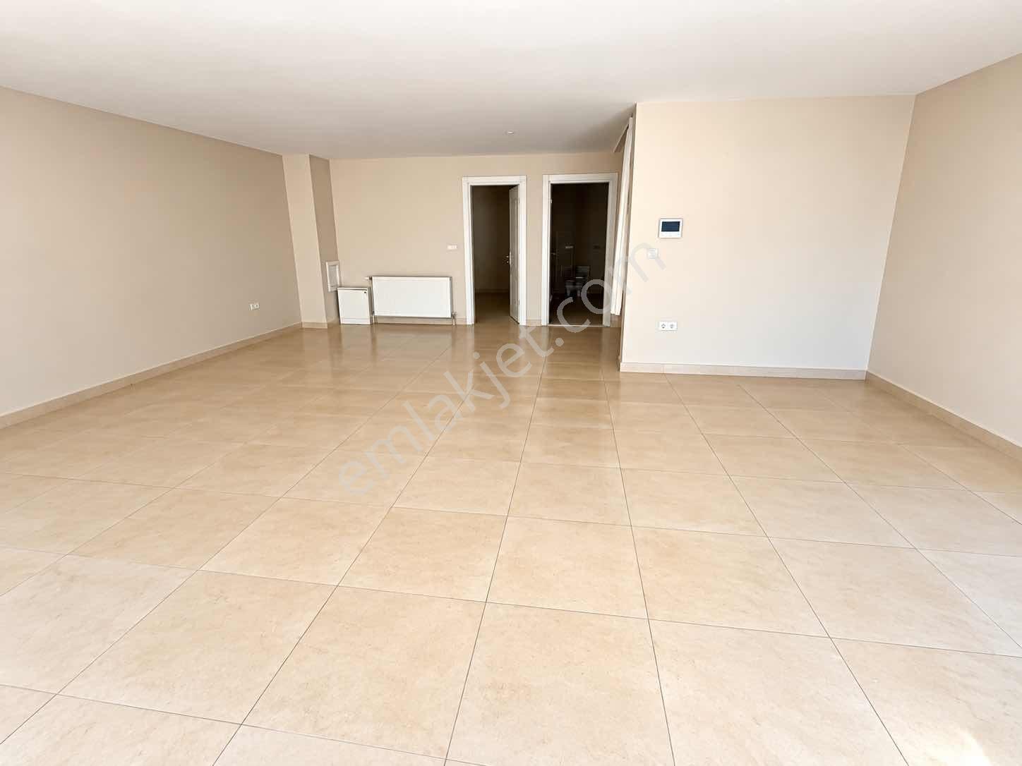 Finansman'dan..havuzlu..güvenlikli Sitede..bahçeli..geniş Villa — fotoğraf 23