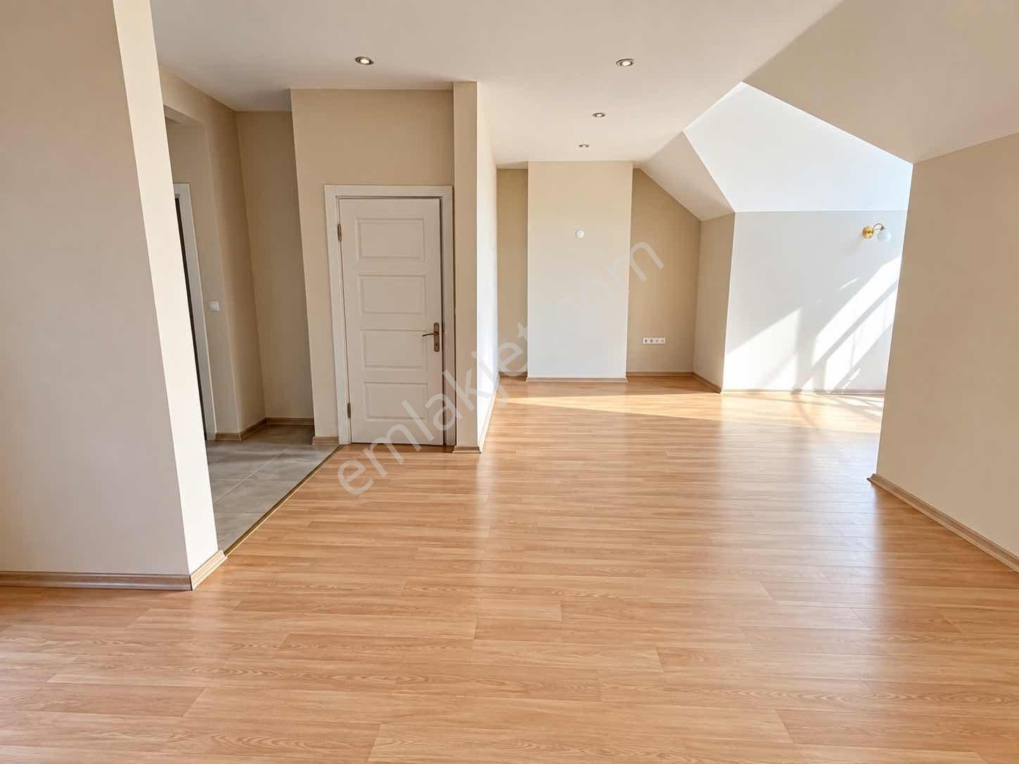 Finansman'dan..havuzlu..güvenlikli Sitede..bahçeli..geniş Villa — fotoğraf 30