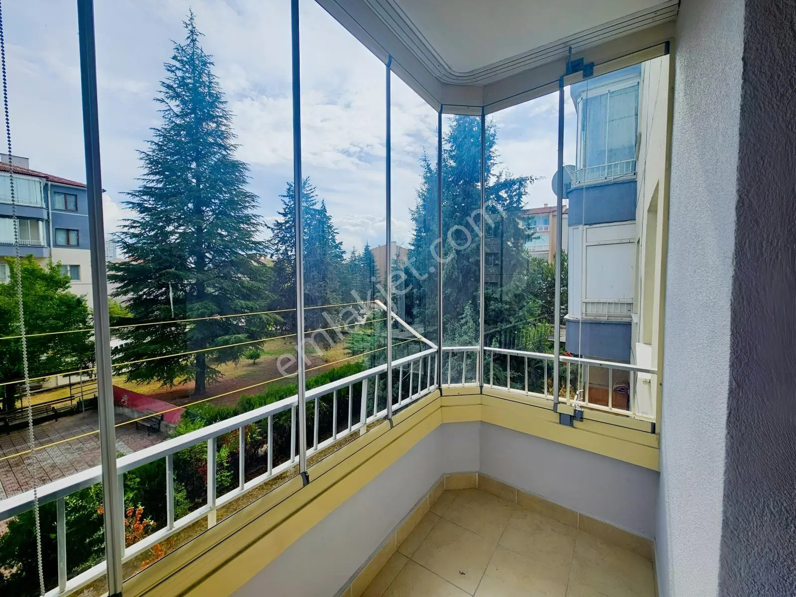Harikalar Metrosu Yakını, Masrafsız Satılık 3+1 Daire — fotoğraf 34