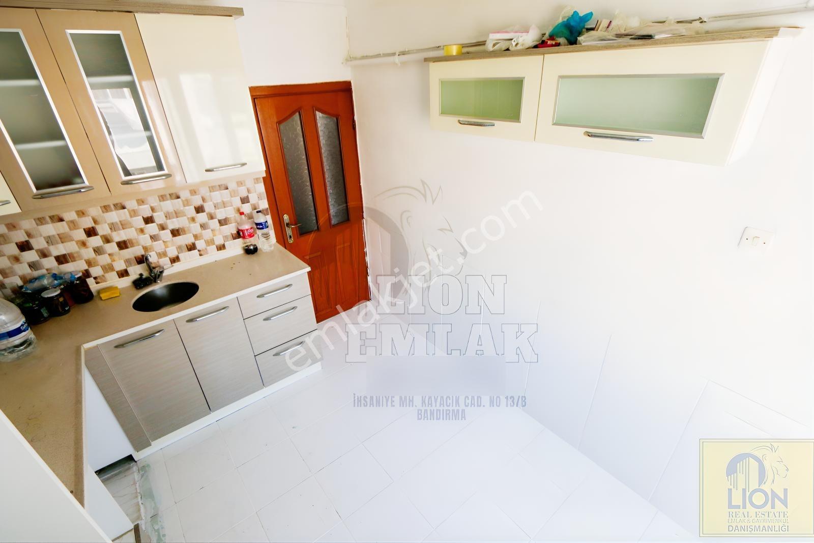 Lıon Emlak'tan Paşabayır'da Çift Balkonlu Satılık 2+1 Daire — fotoğraf 4