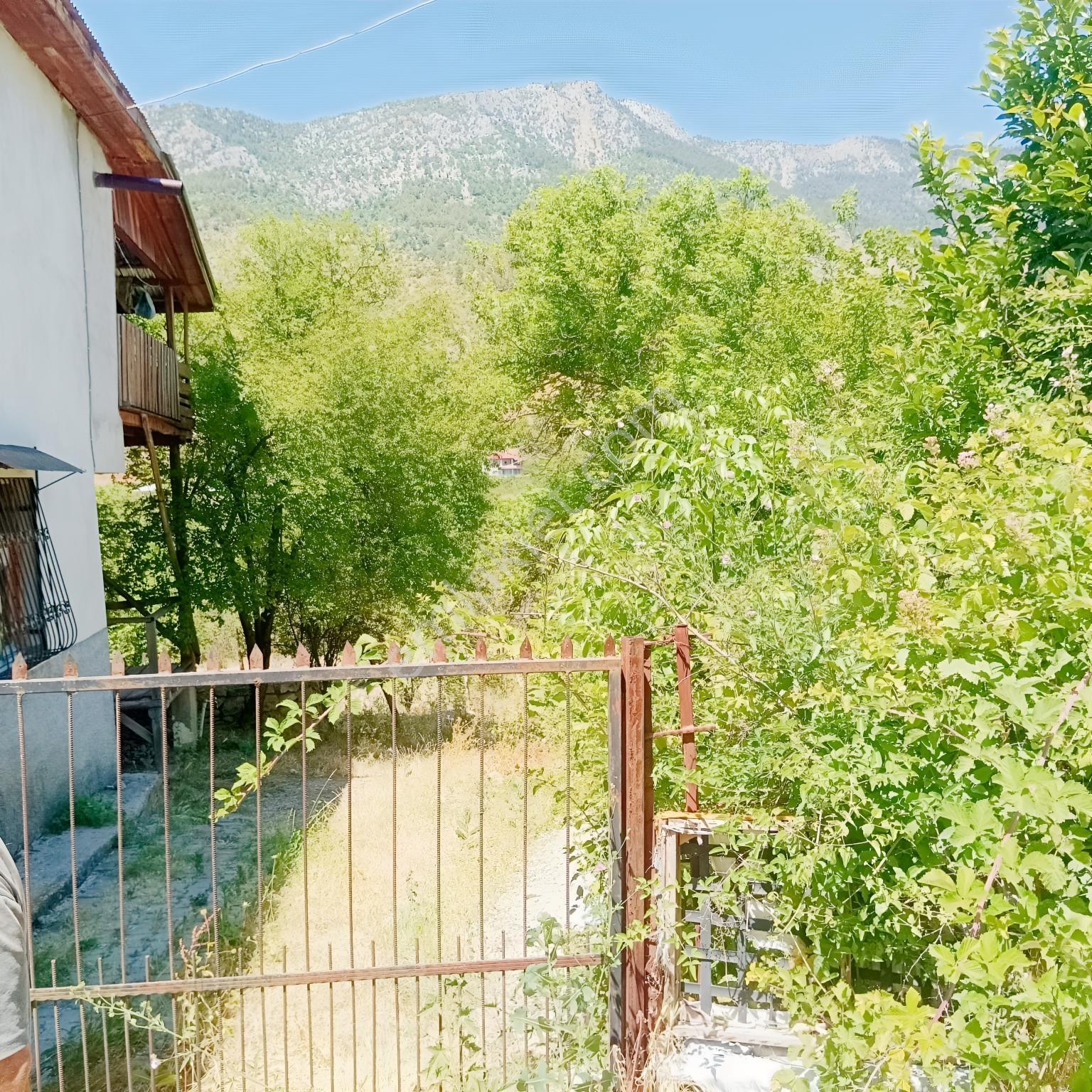 Saimbeyli /gürleşende Satılık Ev Ve Bahçe 3800m² — fotoğraf 7