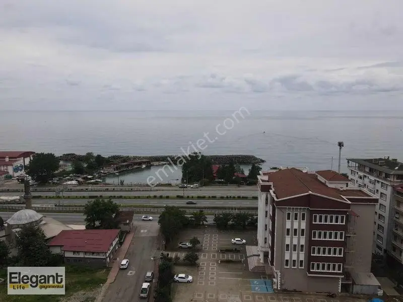 Merkezi Konumda! İslampaşa'da İçinde Bina Olan 200 M² Arsa — fotoğraf 3