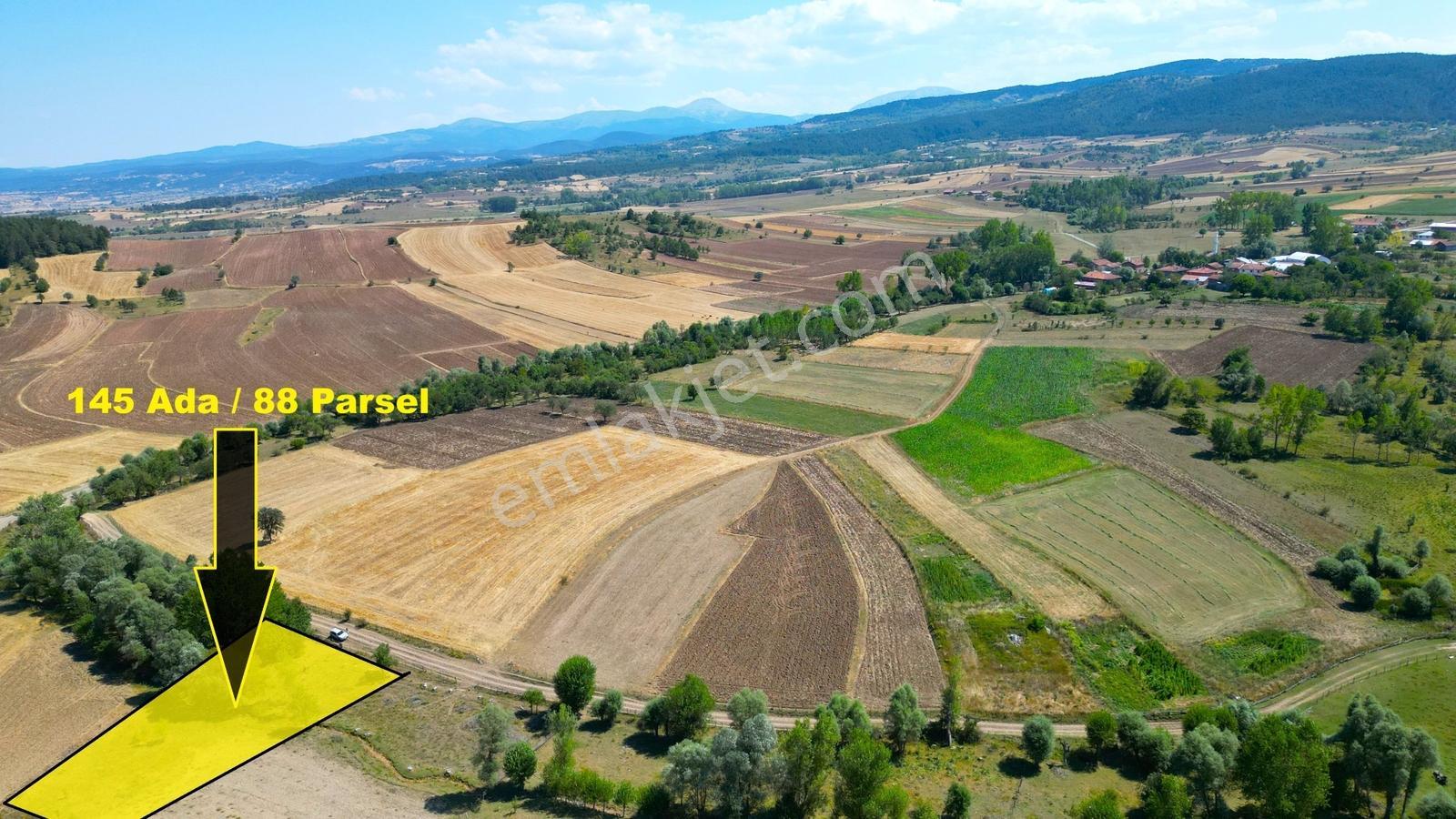 Garanti Emlak'tan Merkeze 17 Km Yol Cepheli Fırsat Fiyat Arsalar — fotoğraf 7