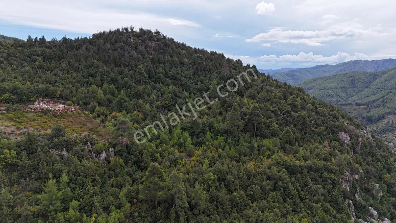 Toroslar Yeniköy Yaylasında 5.487 M2 Kıymetli Arazi — fotoğraf 12
