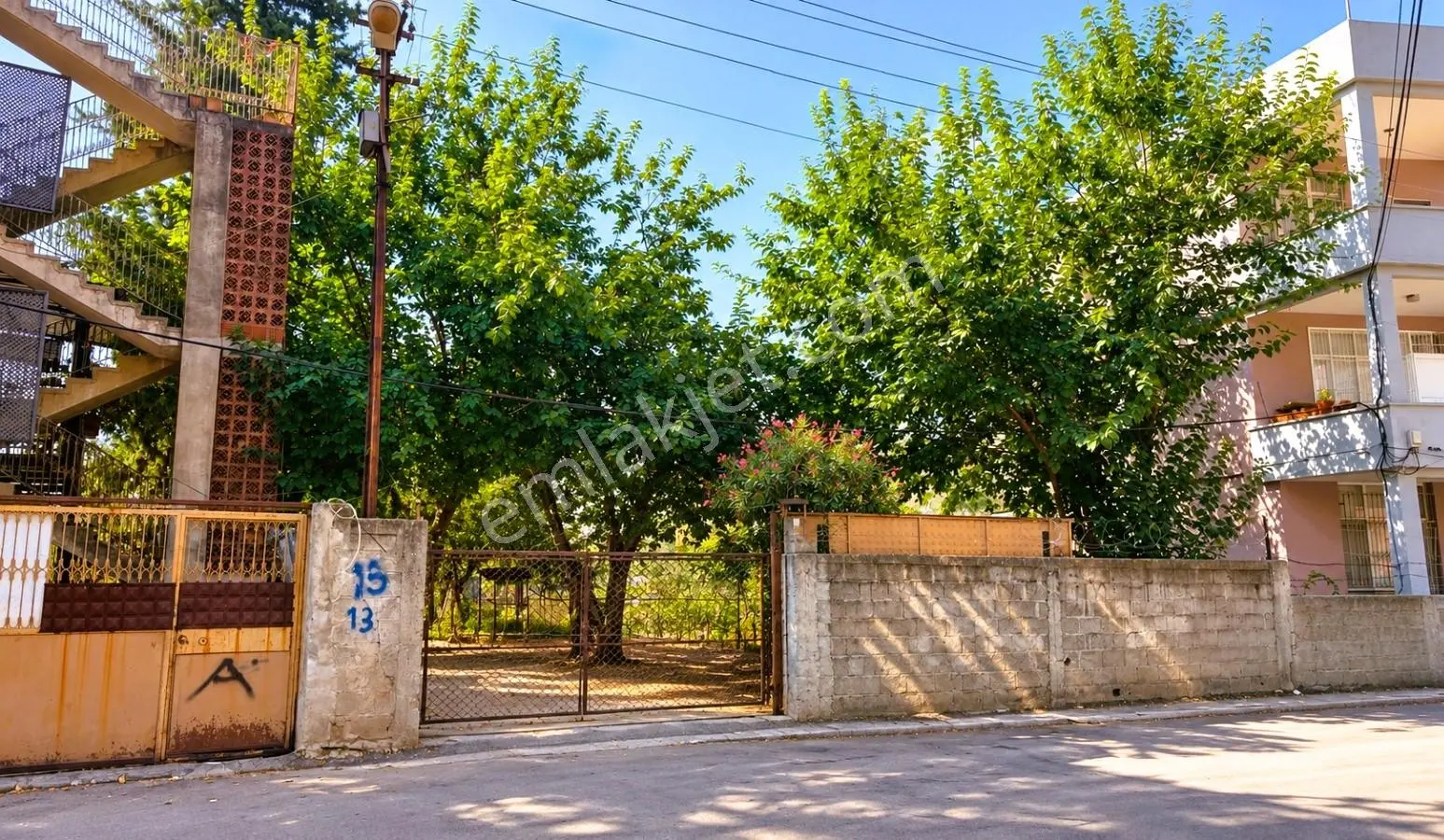 Seyhan/İsmetpaşa'Da Satılık 291 M² Arsa