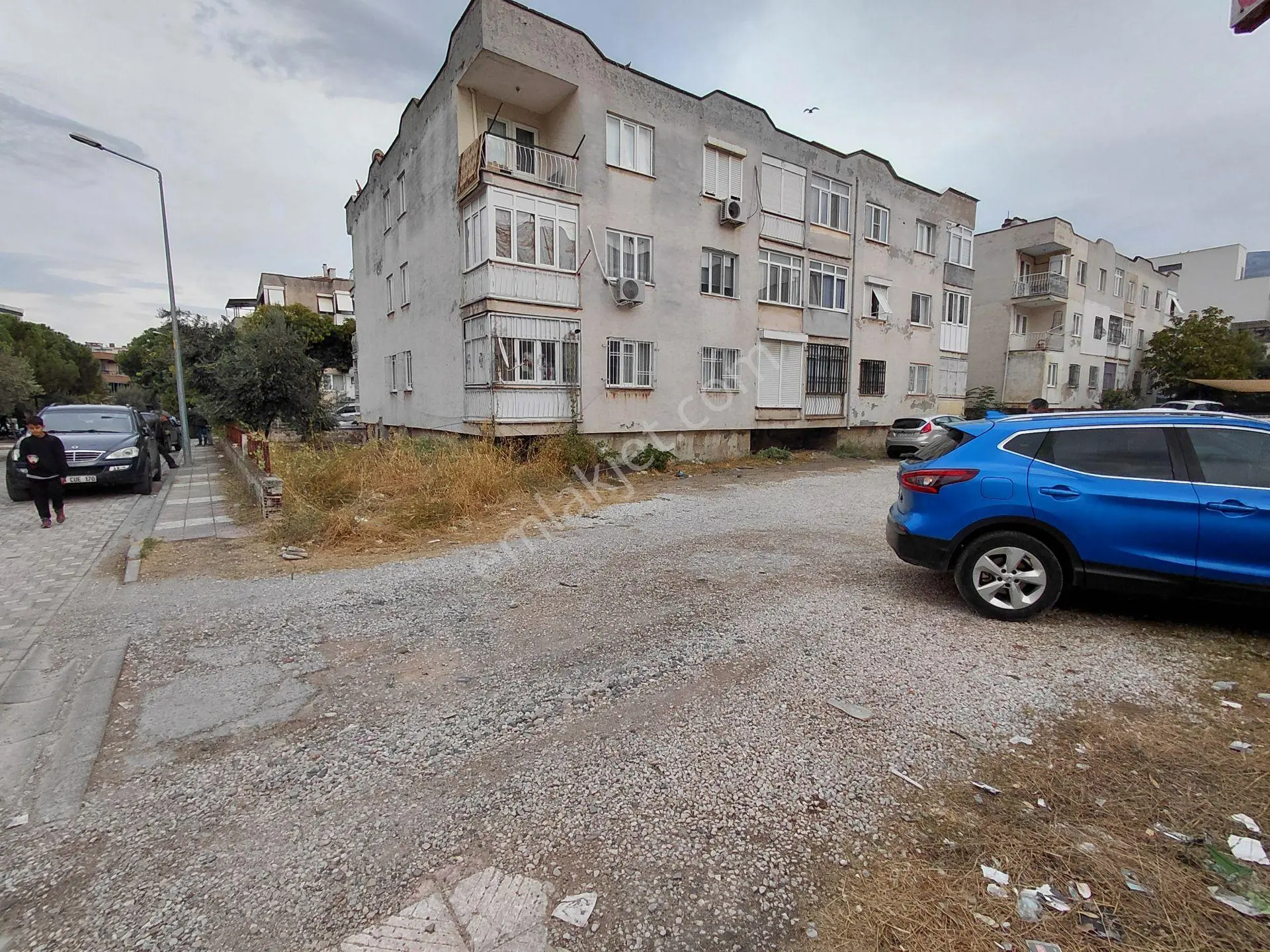 Albayrak Dan 75.Yıl Da Satılık 3+1 Bahçeli Otoparaklı Zemin Daire 5.950.000 Tl