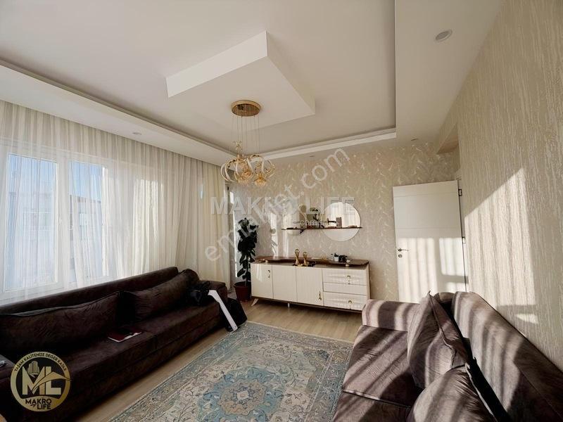 Bağcılar Siverek Caddesinde 3+1 Ekstra Bakımlı Satılık Daire — fotoğraf 2