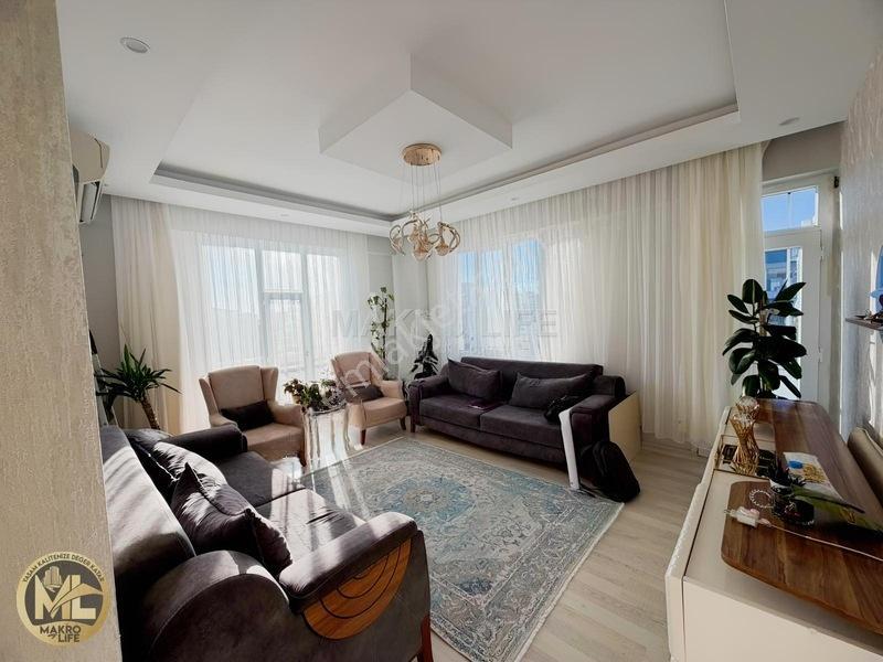 Bağcılar Siverek Caddesinde 3+1 Ekstra Bakımlı Satılık Daire — fotoğraf 3