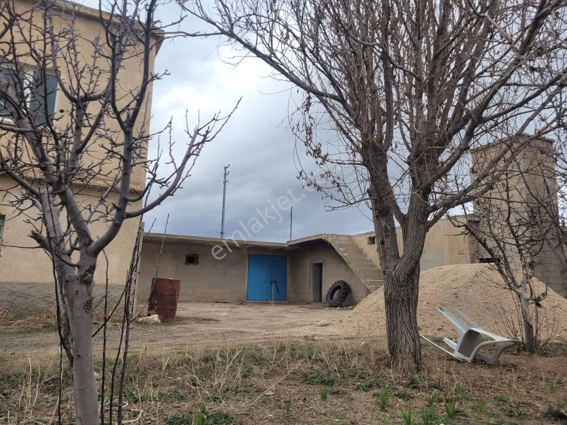 Niğde Milliyet Mahallesi 819 M² Geniş Bahçeli Köy Evi — fotoğraf 6