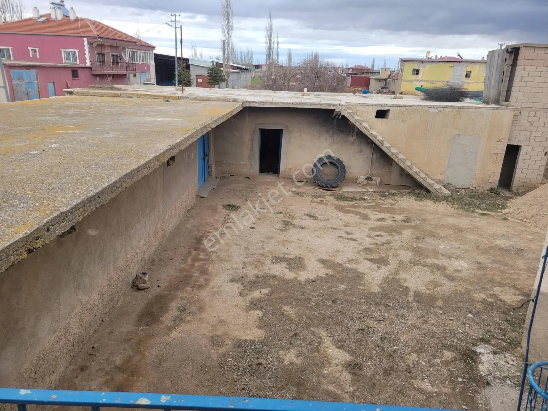 Niğde Milliyet Mahallesi 819 M² Geniş Bahçeli Köy Evi — fotoğraf 10