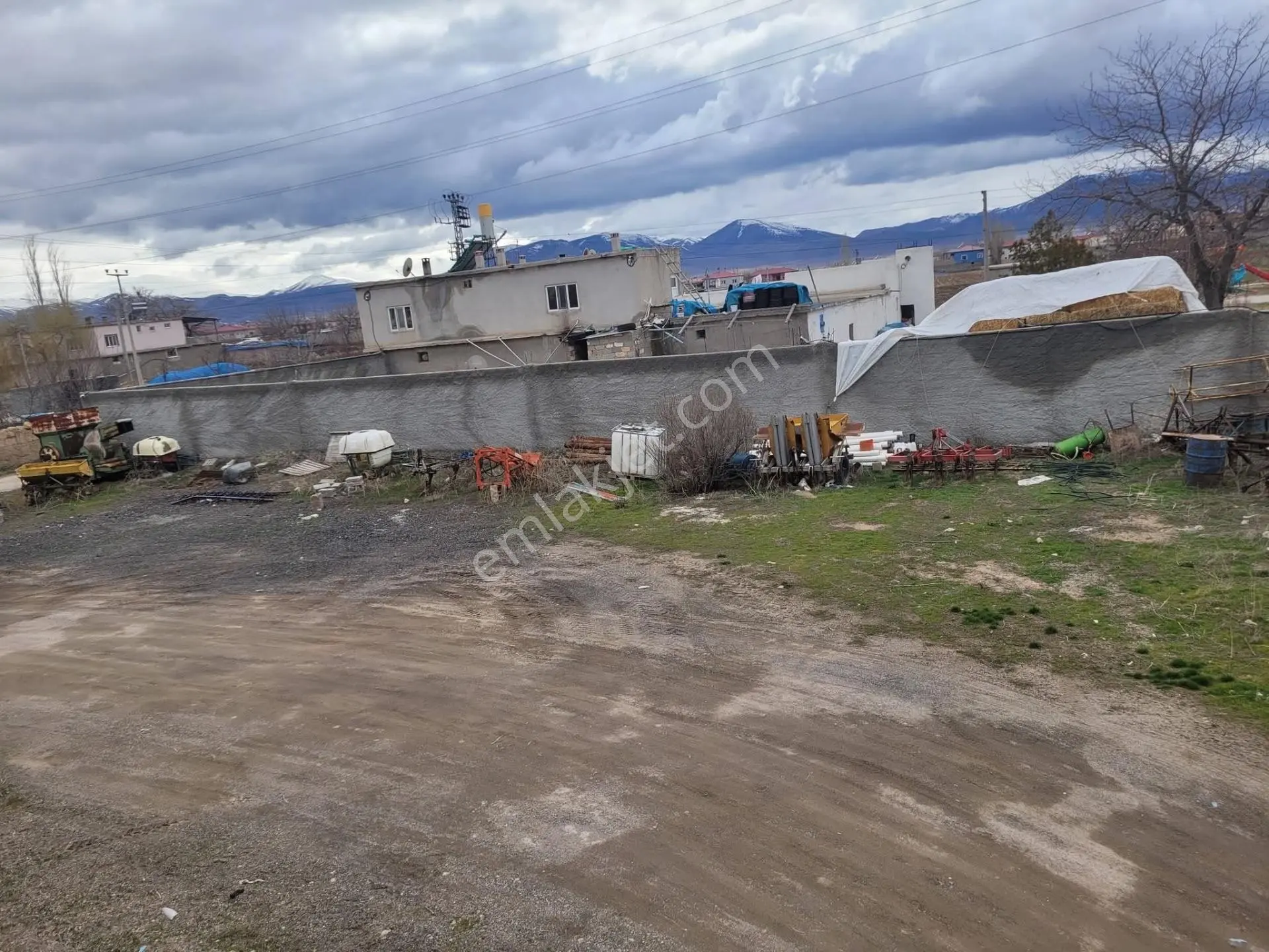 Niğde Milliyet Mahallesi 819 M² Geniş Bahçeli Köy Evi — fotoğraf 13