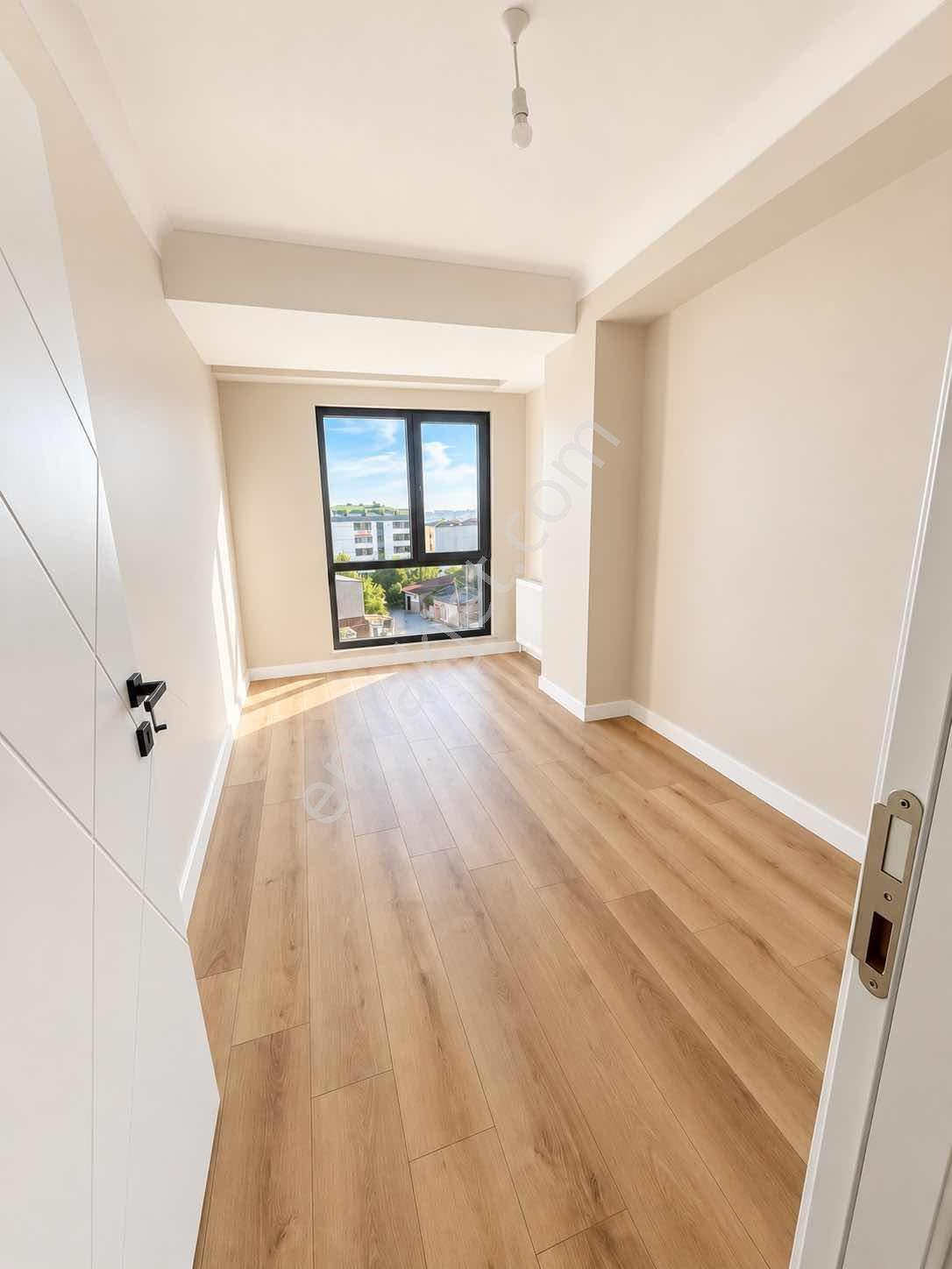 Avcılar Tahtakalede Prestijli Konumda Satılık Lüks 3+1 Daire — fotoğraf 8