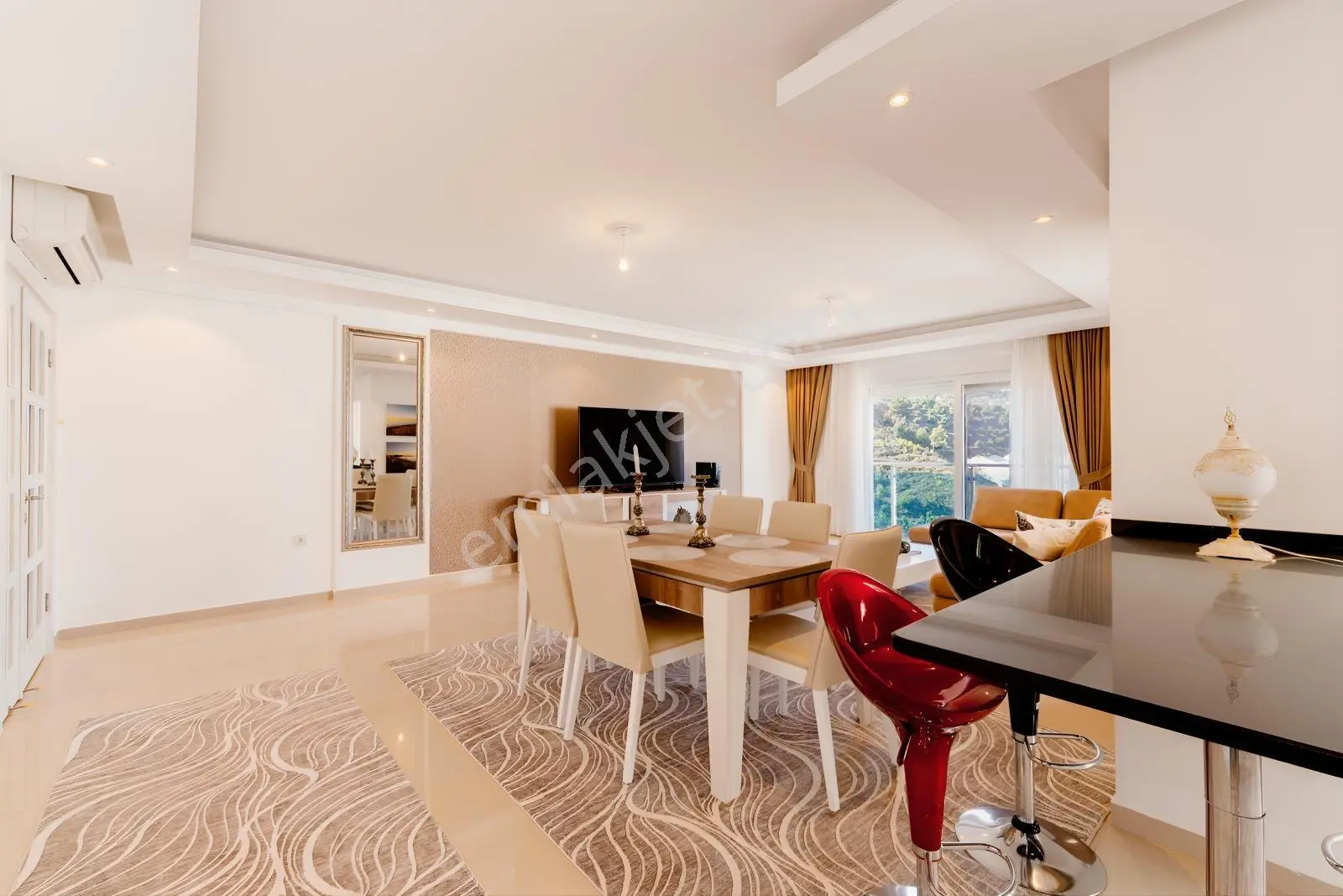 Alanya'da Granada Rezidansta 3+1 Eşyalı Dubleks Daire — fotoğraf 6
