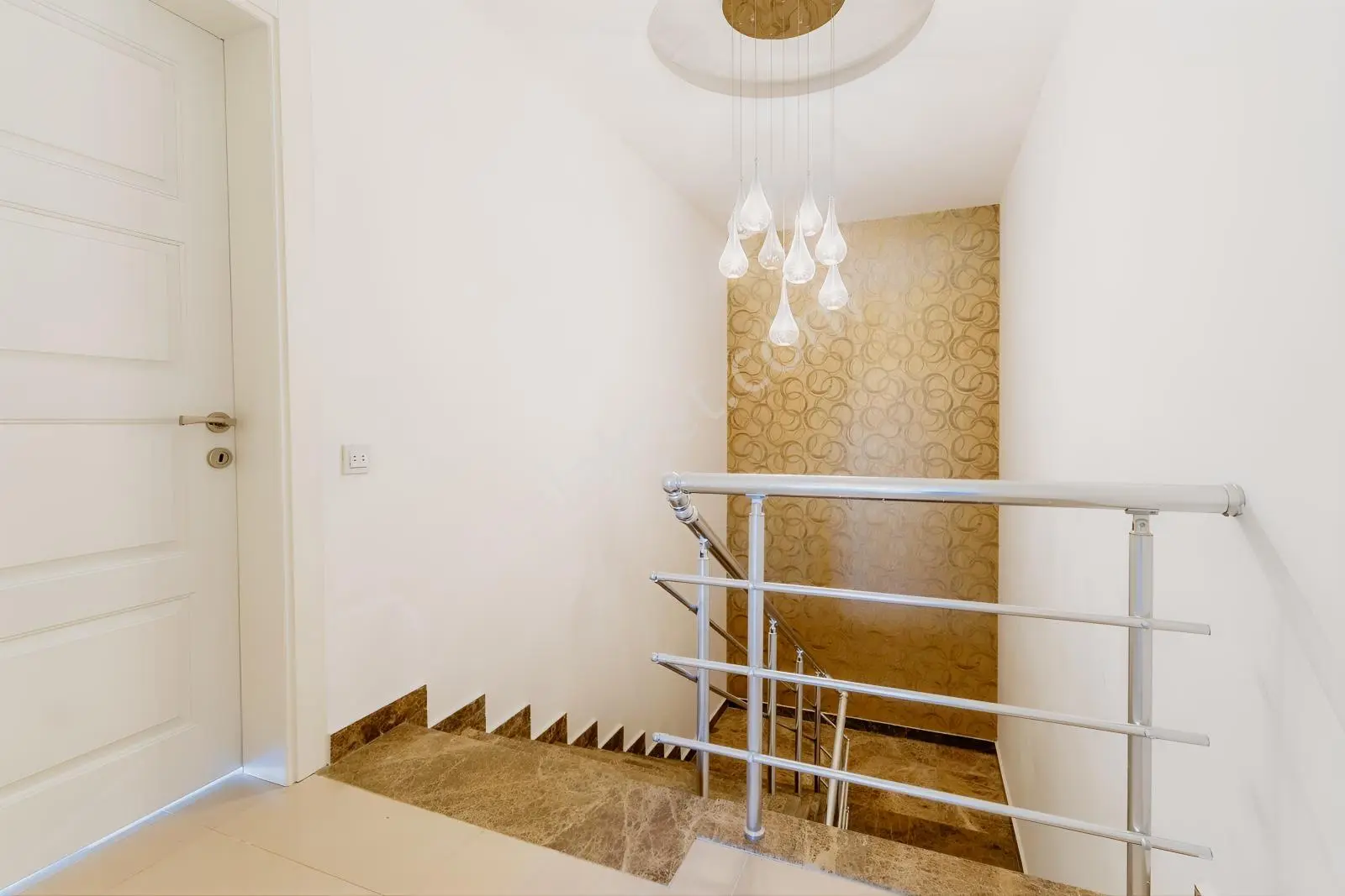Alanya'da Granada Rezidansta 3+1 Eşyalı Dubleks Daire — fotoğraf 11