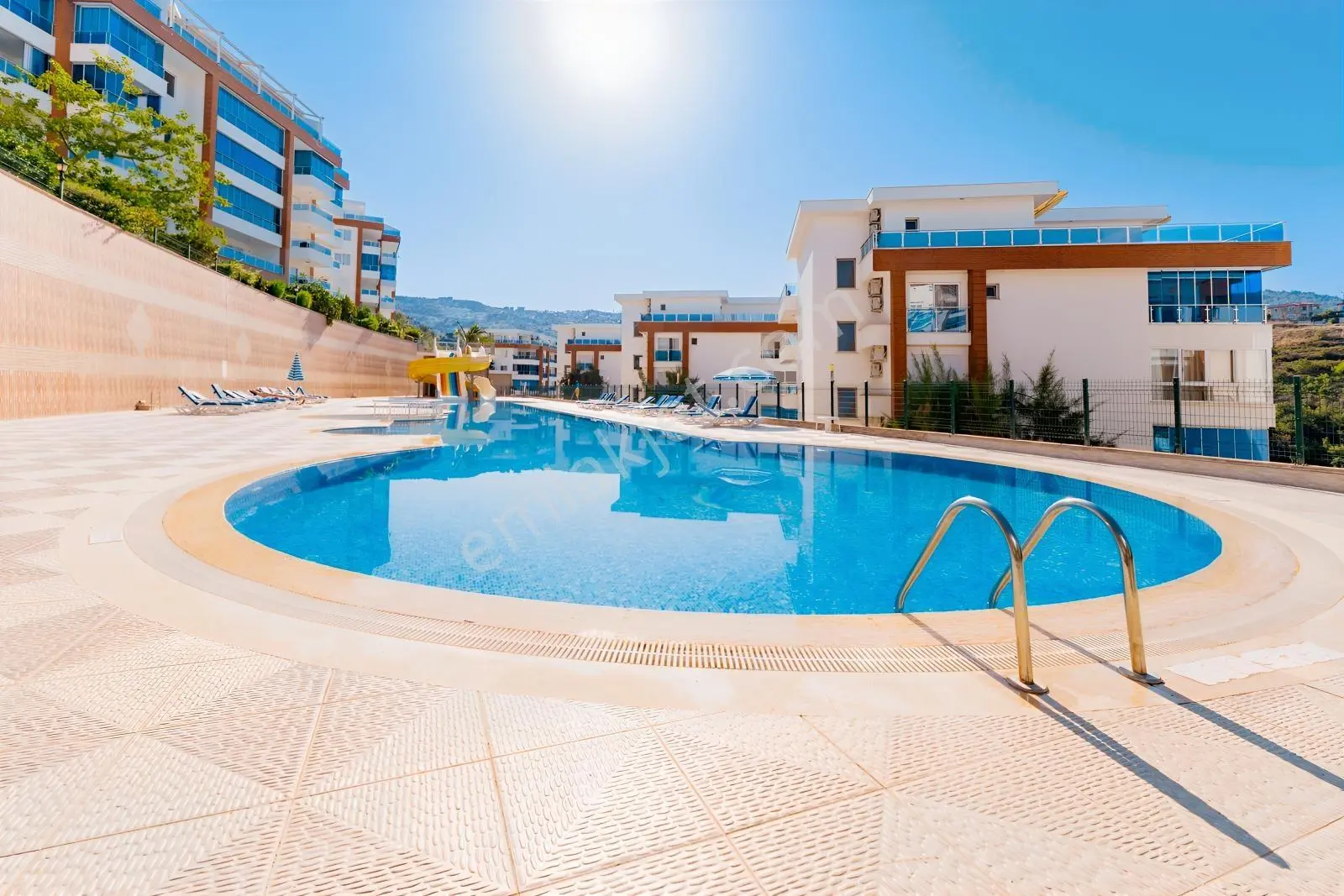 Alanya'da Granada Rezidansta 3+1 Eşyalı Dubleks Daire — fotoğraf 23