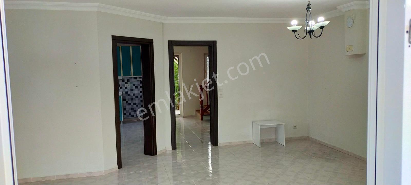 Ortaca Eskiköy'de 3+1 Müstakil Bahçeli Satılık Villa — fotoğraf 13