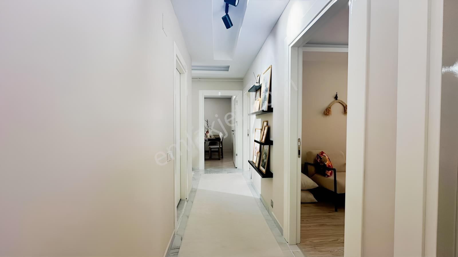 Aktif'ten Yalınayak'ta Satılık Giyinme Odalı,geniş 2+1 Şık Daire — fotoğraf 19