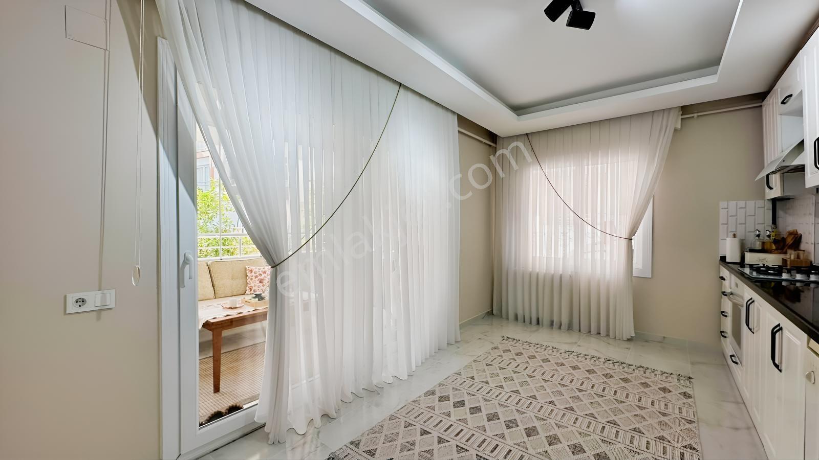 Aktif'ten Yalınayak'ta Satılık Giyinme Odalı,geniş 2+1 Şık Daire — fotoğraf 20