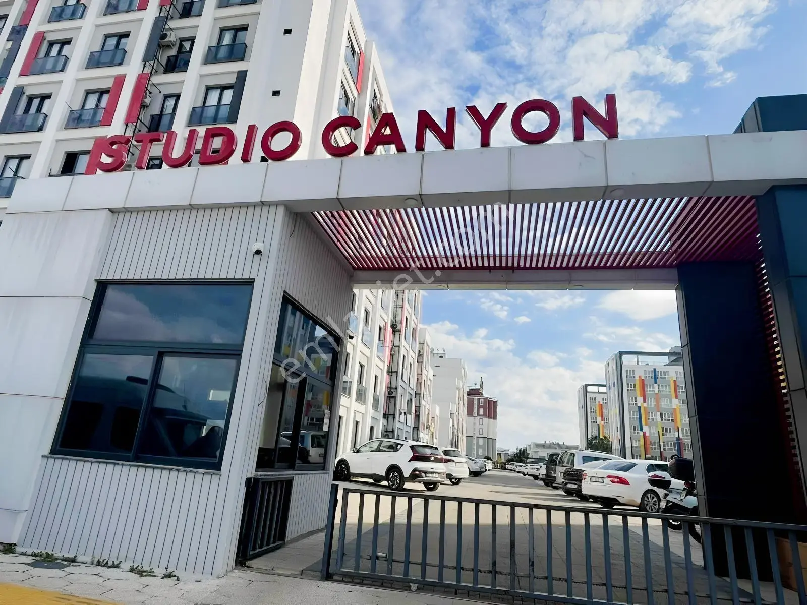 Stüdio Canyon'Da Tahliye Taahhütnameli Eşyalı Satılık Daire