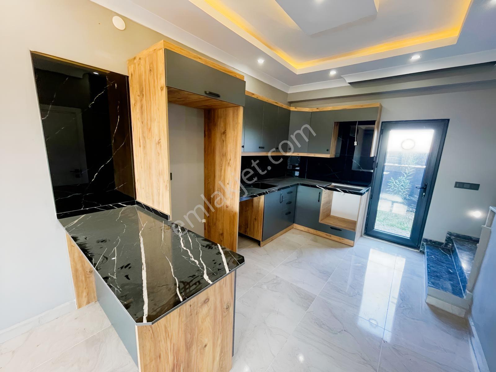Balcıoğlundan Süper Lüx Çift Çepheli Geniş Bahçeli 4+1 Triblex — fotoğraf 7