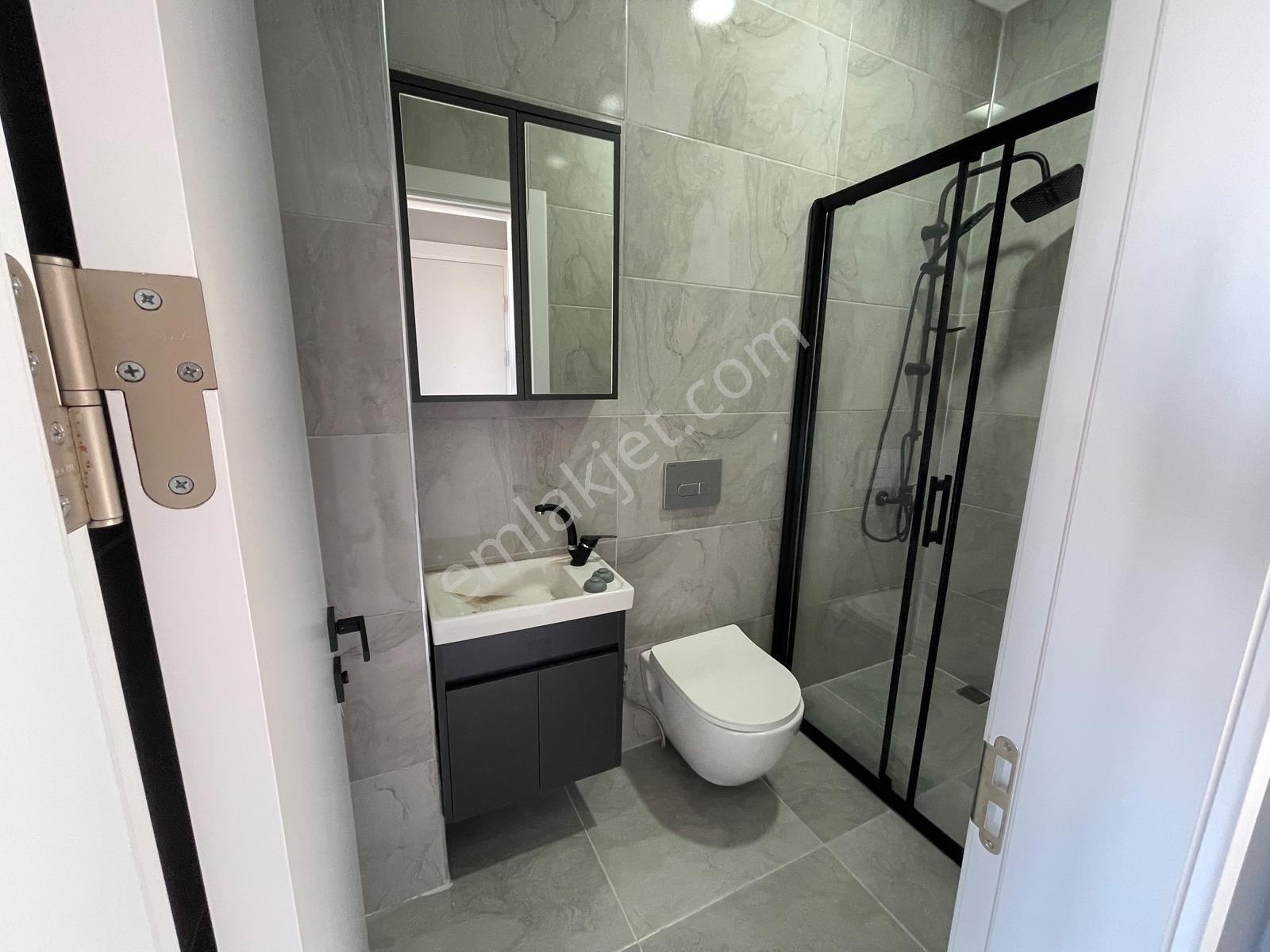 Balcıoğlundan Süper Lüx Çift Çepheli Geniş Bahçeli 4+1 Triblex — fotoğraf 16