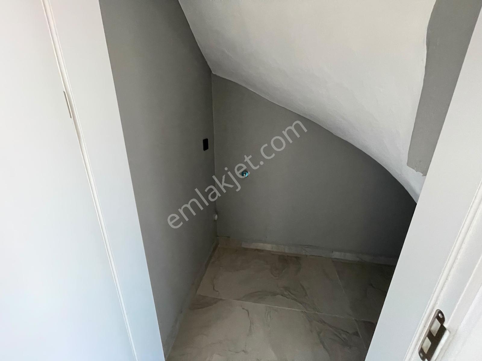 Balcıoğlundan Süper Lüx Çift Çepheli Geniş Bahçeli 4+1 Triblex — fotoğraf 19