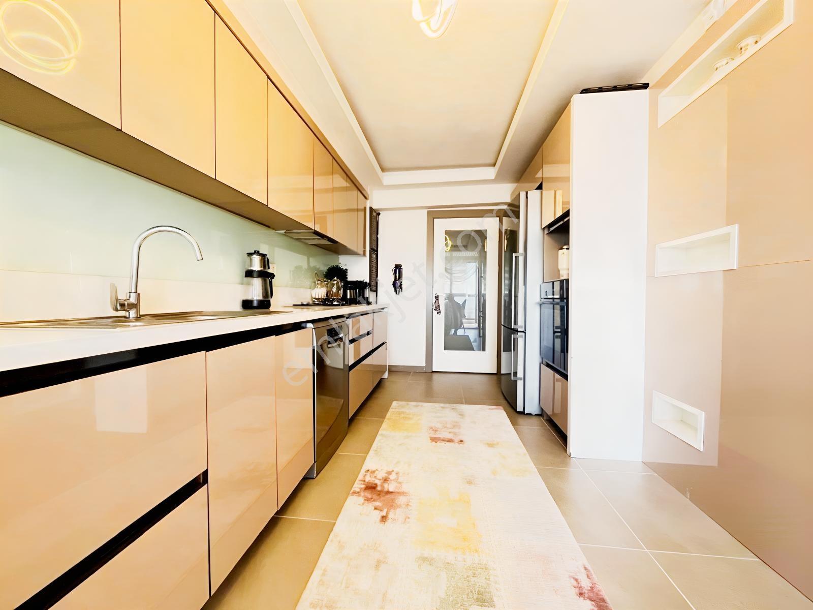 Bölgenin İncisi & Şehir Manzaralı Ultralüks Site İçerisinde 4+1 — fotoğraf 7