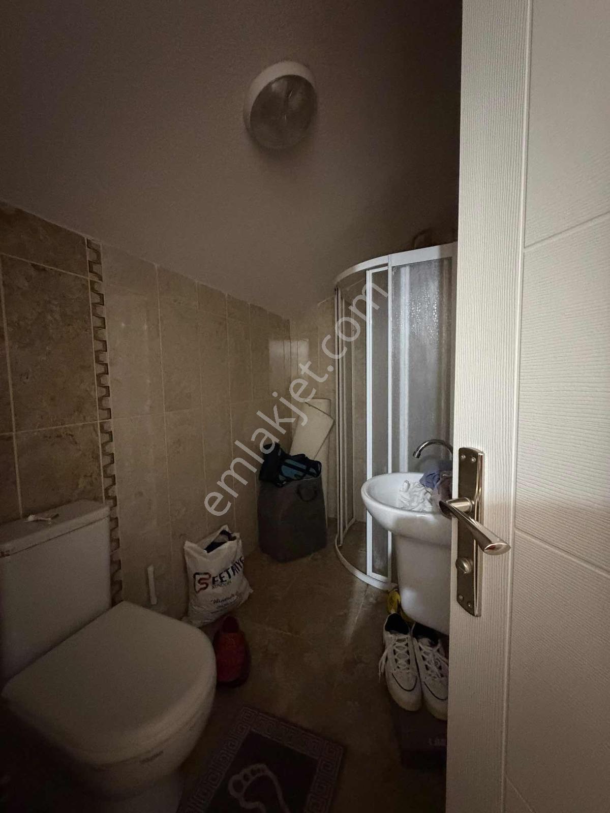Özdilek Avm Yakını Kartepe Emekevlerde 3+1 Eğimsiz Çatı Dubleks — fotoğraf 25
