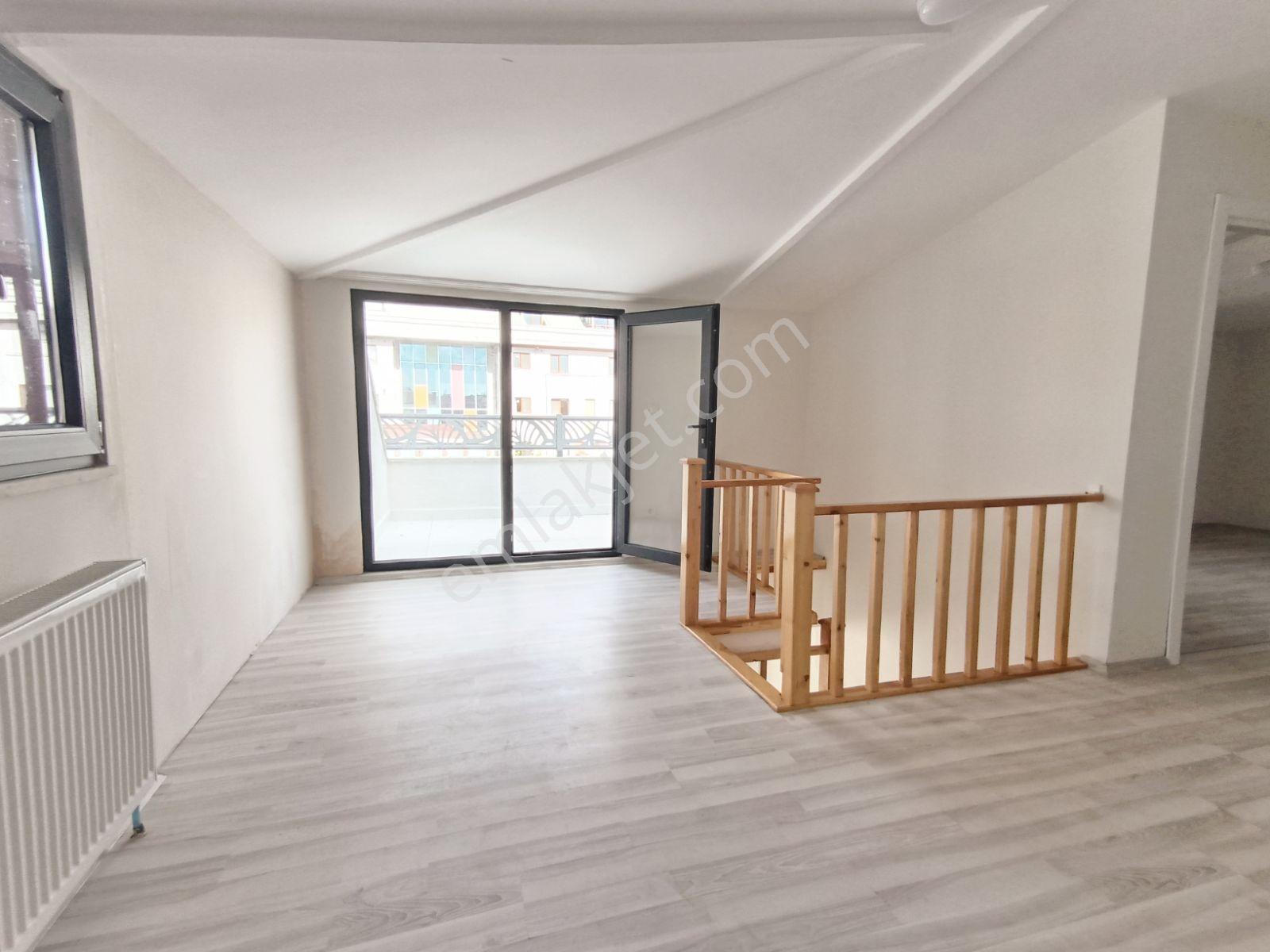 Kemal Türkler Mh De Metroya 300m 4+1 ,130m2 Çatı Dubleks — fotoğraf 27
