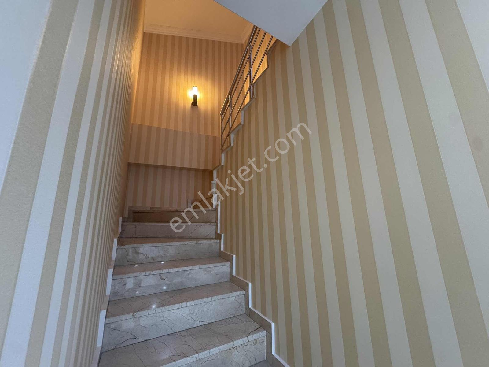 Gençler Gayrimenkul'den Ultra Lüx 5+1 Dublex 250 M2 Net Kullanım — fotoğraf 27