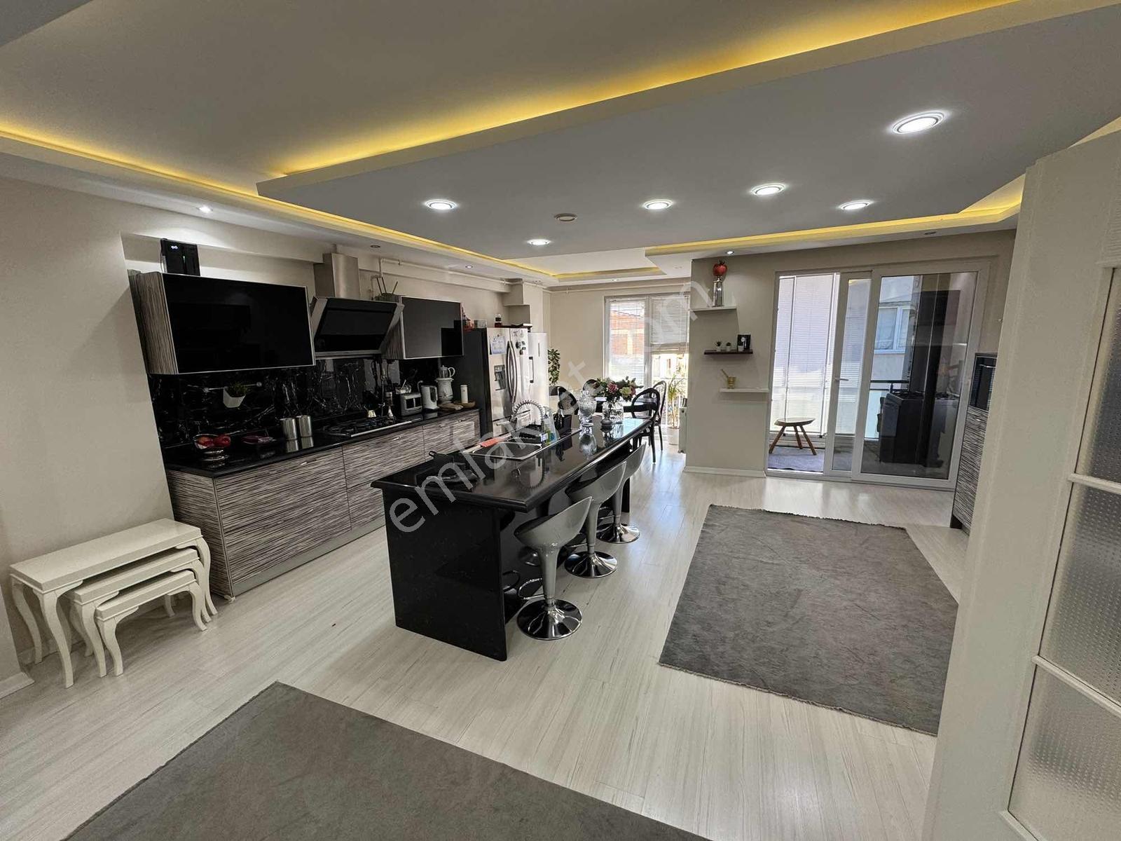 Gençler Gayrimenkul'den Ultra Lüx 5+1 Dublex 250 M2 Net Kullanım — fotoğraf 34