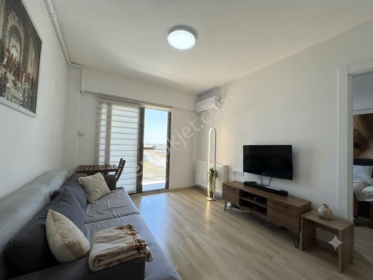 Seyrekte Üniversiteye Yakın 1+1 Daire — fotoğraf 3