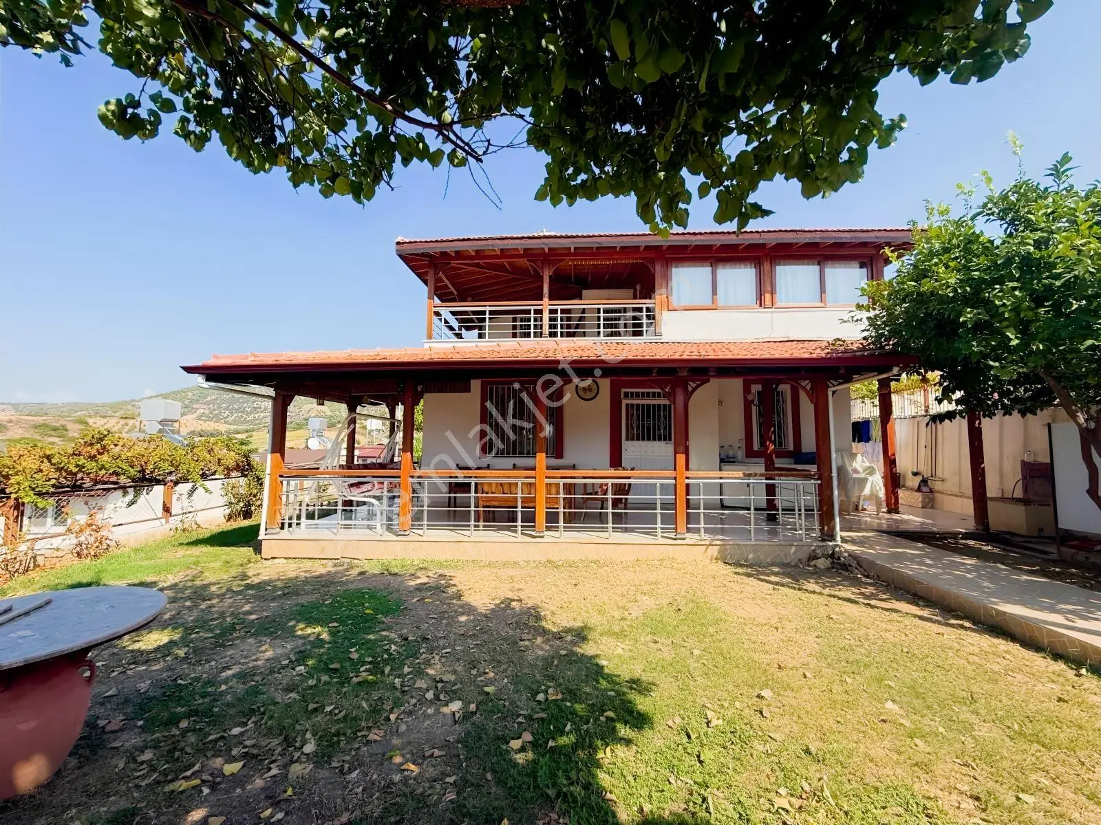 Ceren Sitesinde Deniz Manzaralı 5+1 Dubleks Villa
