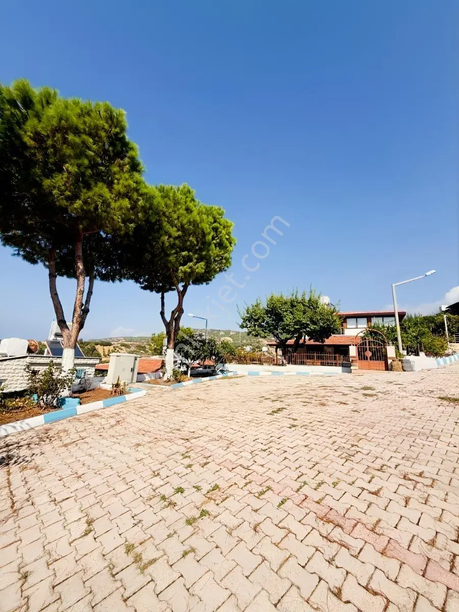 Ceren Sitesinde Deniz Manzaralı 5+1 Dubleks Villa — fotoğraf 4