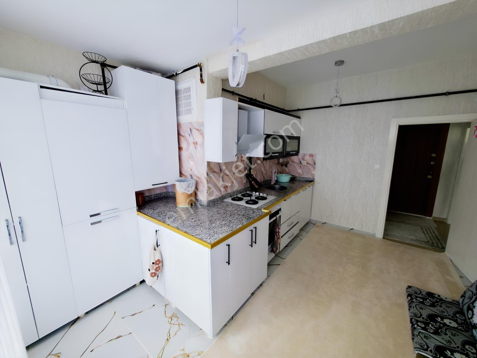 Ahmet Kaya Caddesi Paris Düğün Salonu Yanı Satılık 2+1 Daire — fotoğraf 8