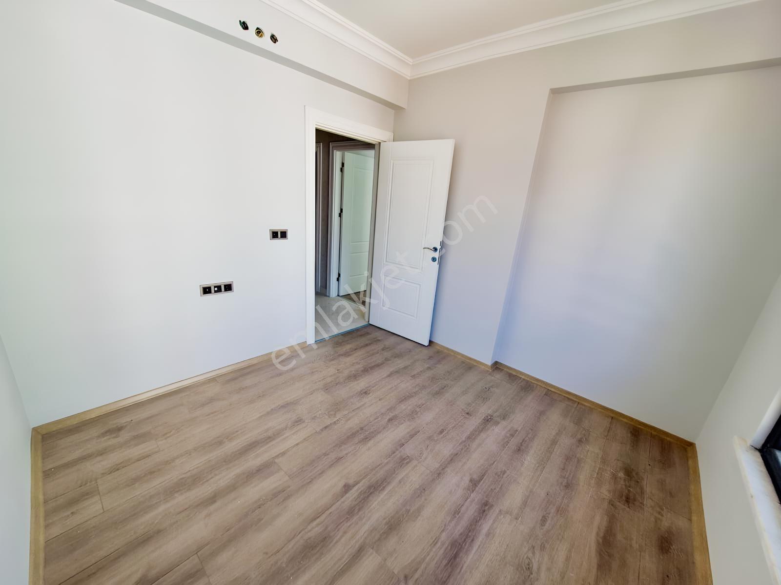 Yüksel Şahin'den Mete Konaklarına Yakın 2+1 Sıfır Daire — fotoğraf 10