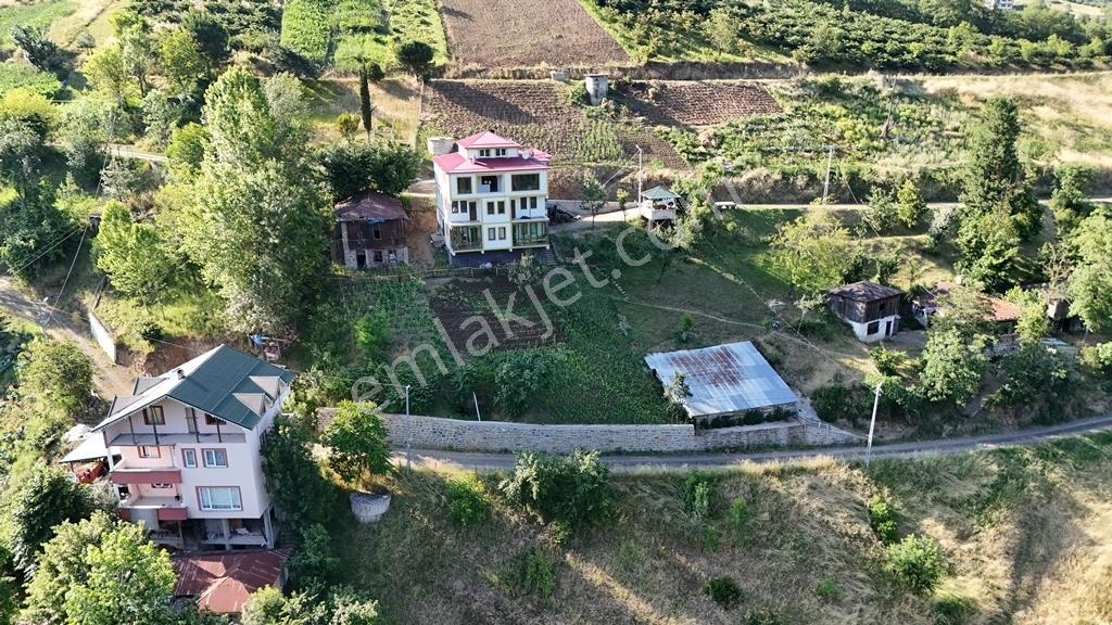 Akçaabat Acısu Mahallesinde Satılık 3 Katlı Müstakil Ev — fotoğraf 5
