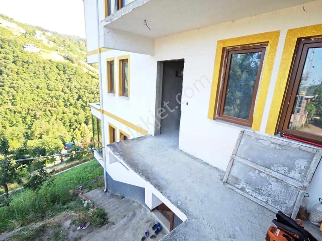 Akçaabat Acısu Mahallesinde Satılık 3 Katlı Müstakil Ev — fotoğraf 15