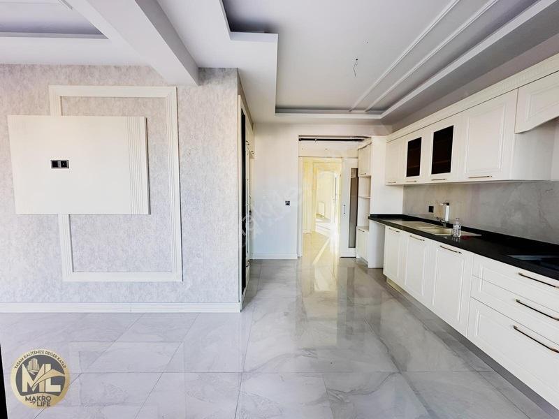 Kayapınar'ın En Prestijli Sitesinde 3.5+1 Satılık Lüks Daire — fotoğraf 2