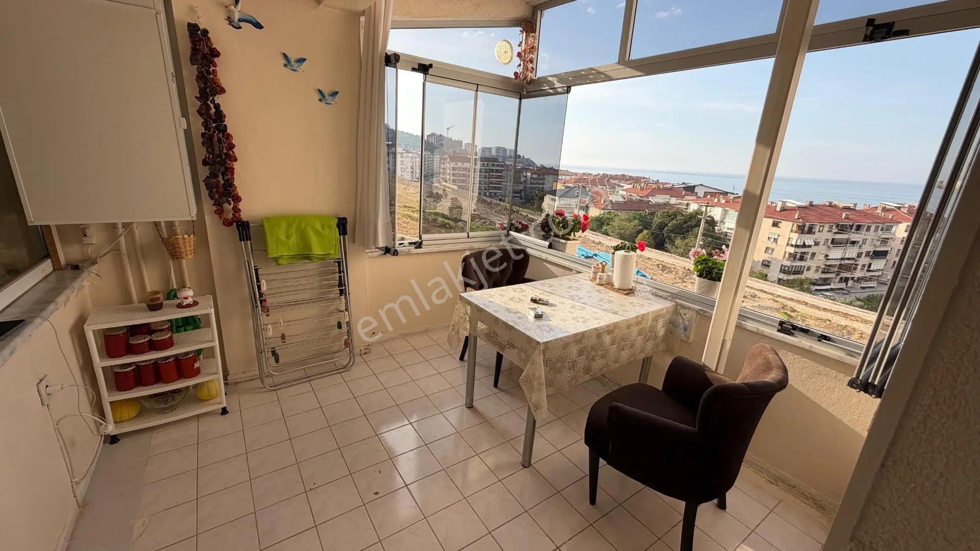 Çınarcık Harmanlar’da Poyraz Cad.sinde Deniz Manzaralı 2 + 1 80 M2 Doğalgazlı Masrafsız — fotoğraf 10