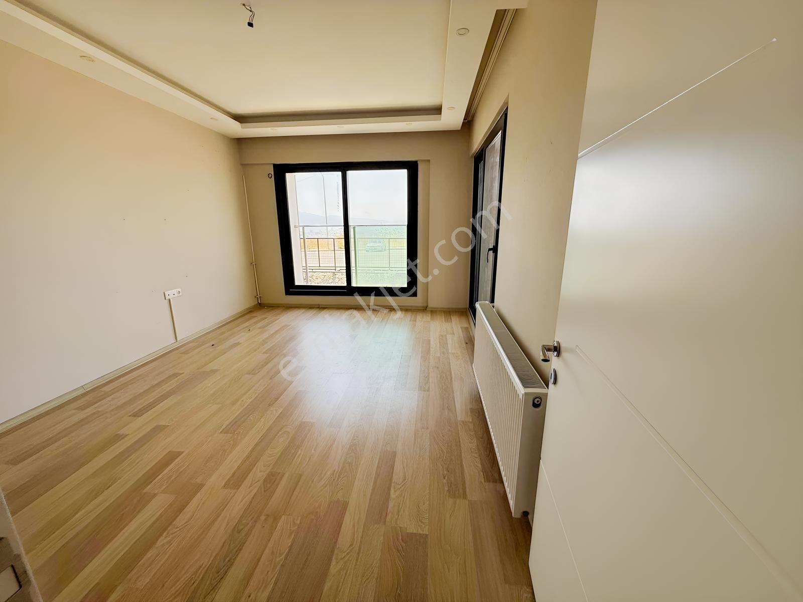 Esentepe'de Krediye Uygun Kapalı Mutfak 2+1 Satılık — fotoğraf 24