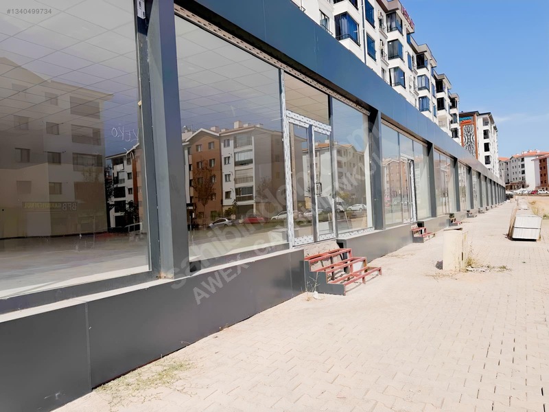 Awex Cd.| Addullahpaşa Mah Ana Cadde Üzerinde Kiralık Dükkan