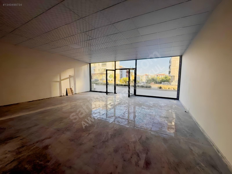Awex Cd.| Addullahpaşa Mah Ana Cadde Üzerinde Kiralık Dükkan — fotoğraf 3