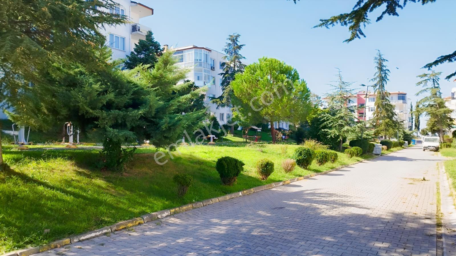 Başak Sitesinde 2 Katlı Binada 3+1 Daire — fotoğraf 4
