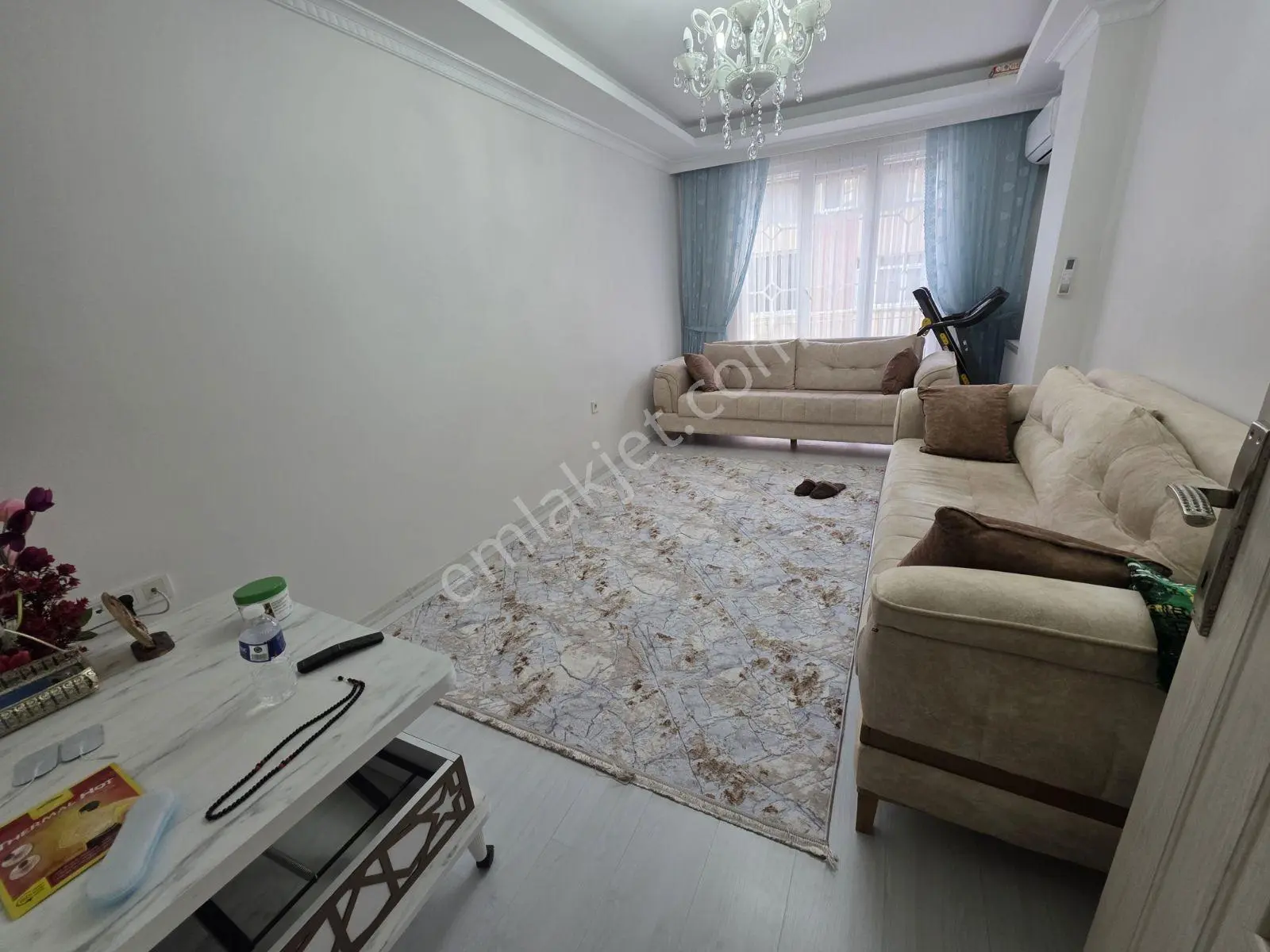 Mimar Emlak'Tan Mehmet Akifte Yeni Bina Güney Cephe 2+1 1.Kat