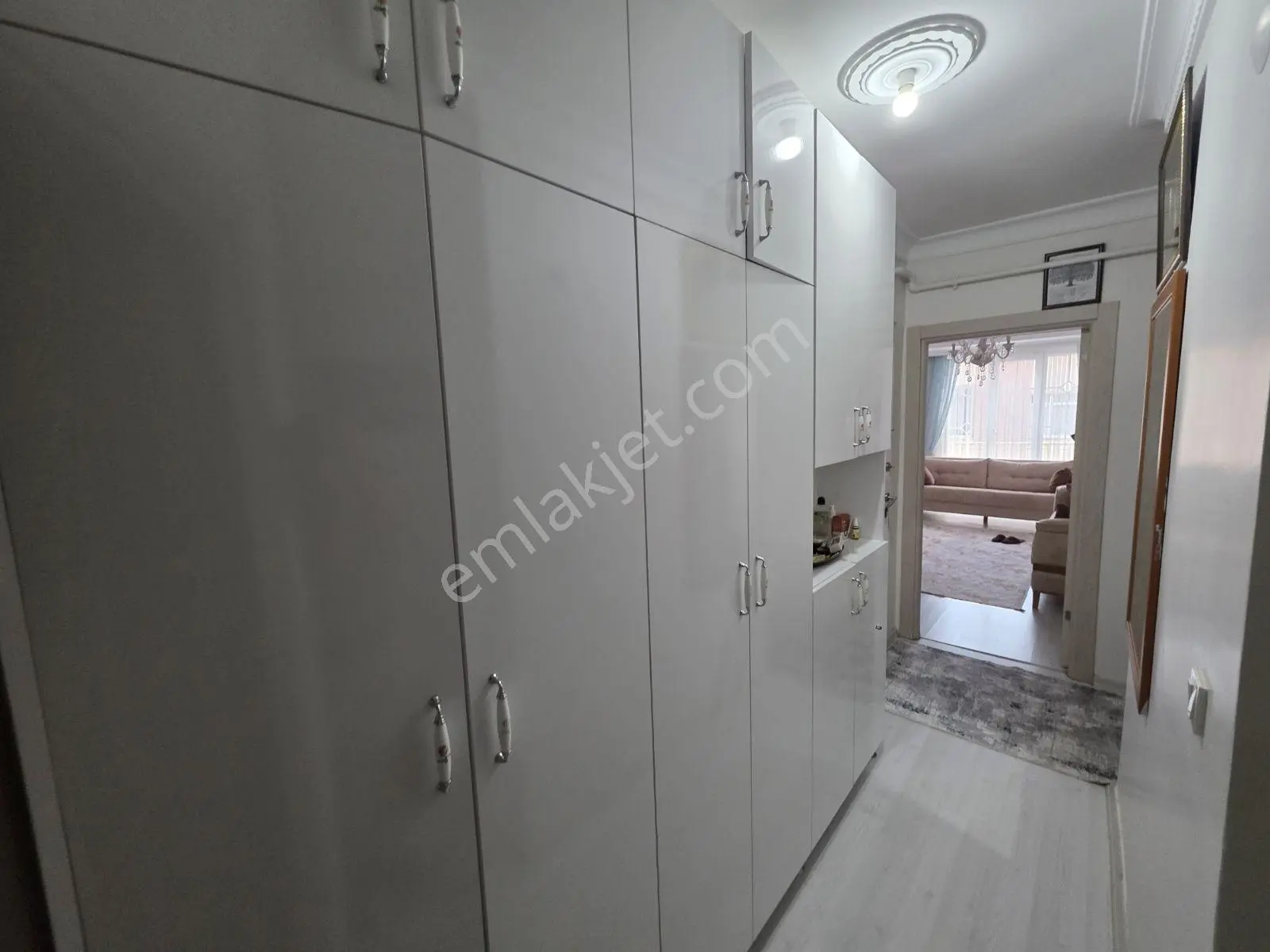 Mimar Emlak'tan Mehmet Akifte Yeni Bina Güney Cephe 2+1 1.kat — fotoğraf 11