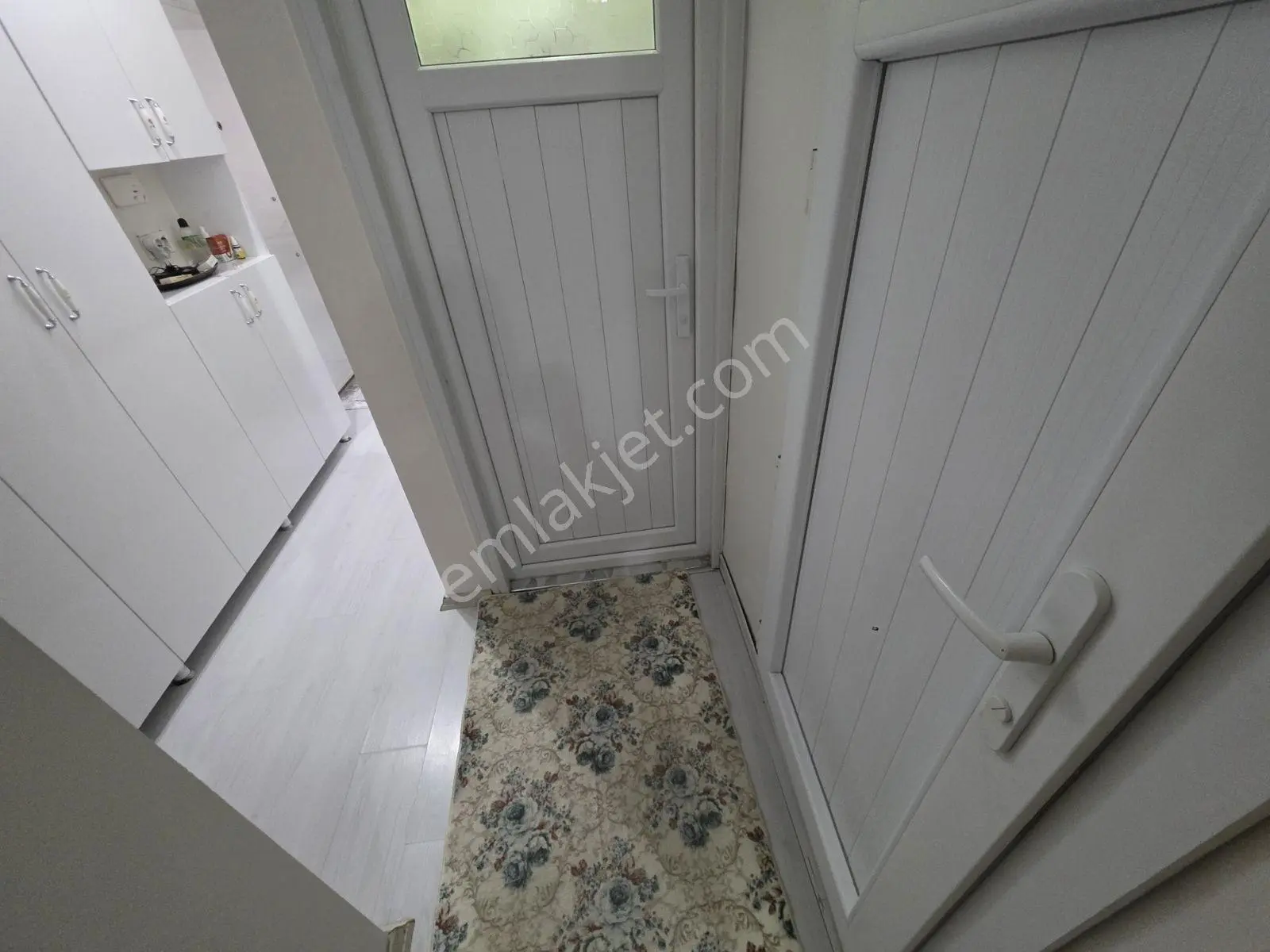 Mimar Emlak'tan Mehmet Akifte Yeni Bina Güney Cephe 2+1 1.kat — fotoğraf 12