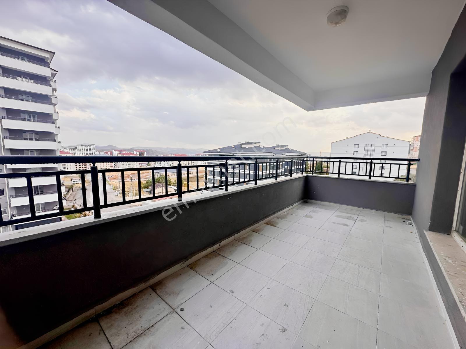 Emlak Fix'den Kılavuz Mh. 3+1|şofben-vestiyer-mutfak Dahil — fotoğraf 8
