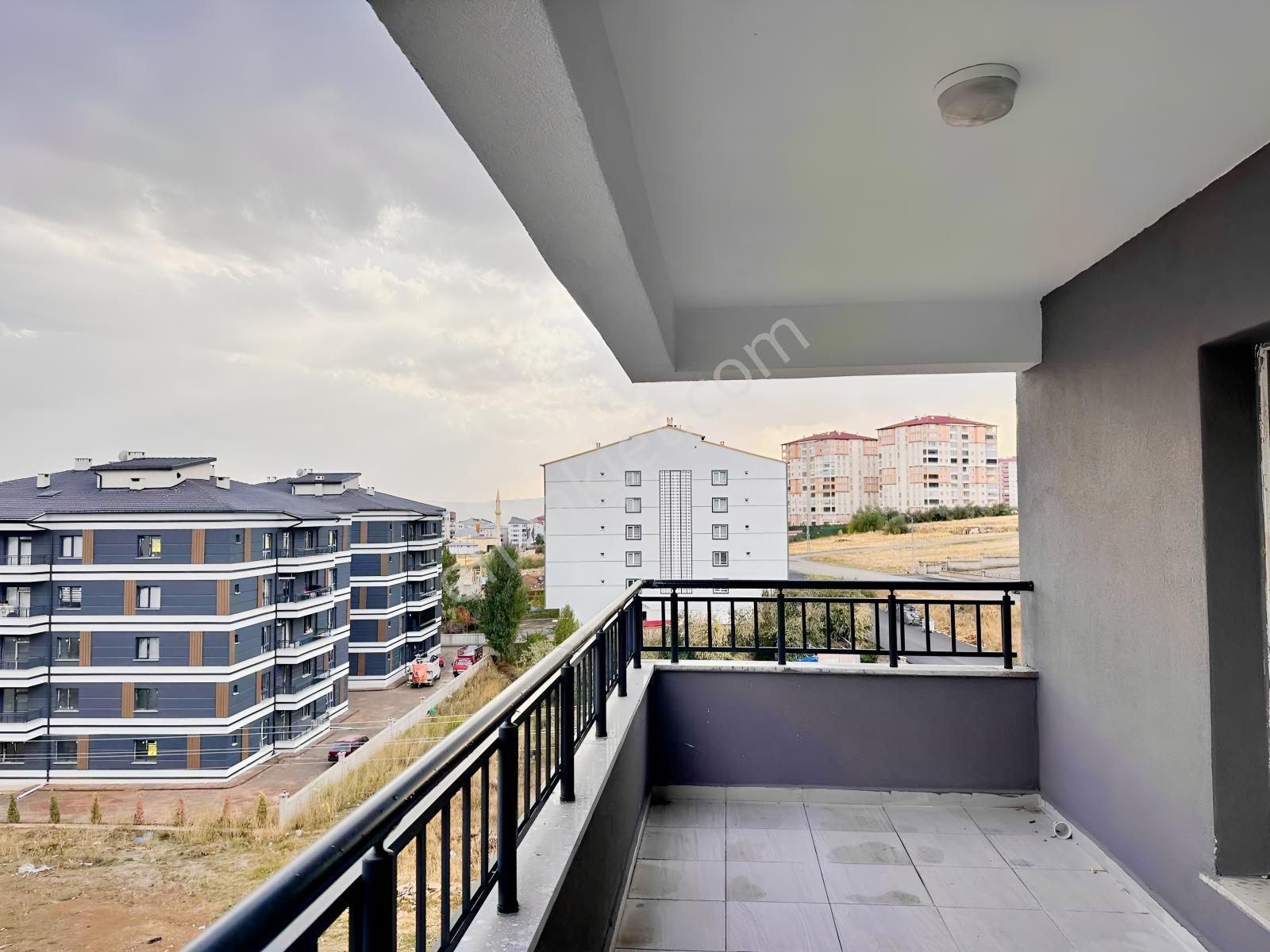 Emlak Fix'den Kılavuz Mh. 3+1|şofben-vestiyer-mutfak Dahil — fotoğraf 11