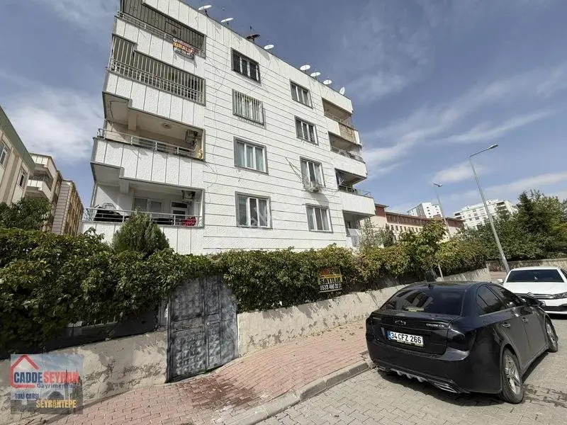 Cadde Seyran'dan Satılık 2+1 /bahçeli Giriş Kat — fotoğraf 18